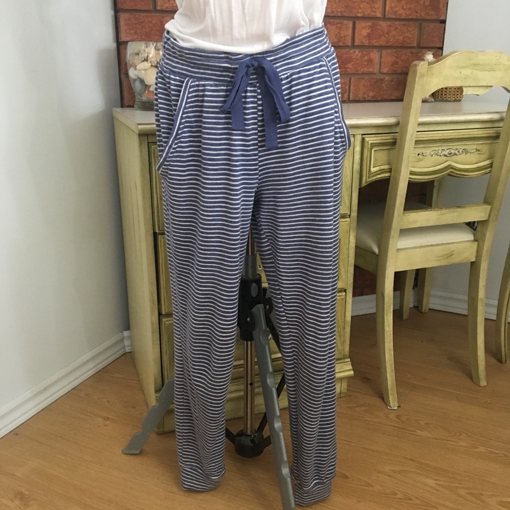 Longe wear track pants joggers